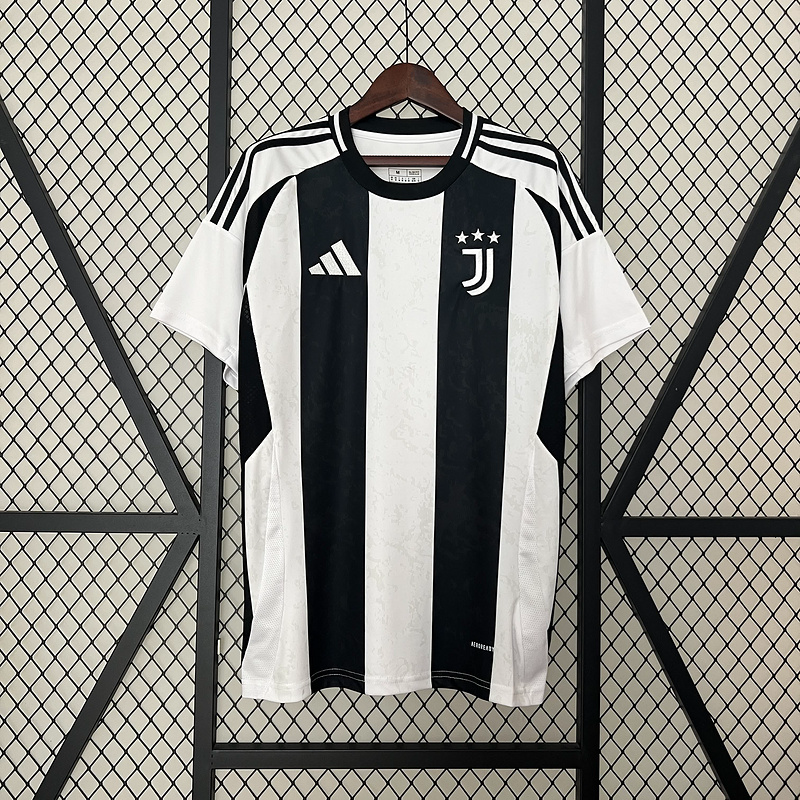 Camisola Juventus - 24/25