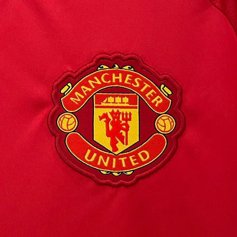 Camisola Manchester United - 24/25