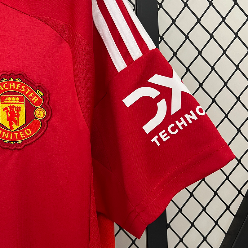 Camisola Manchester United - 24/25