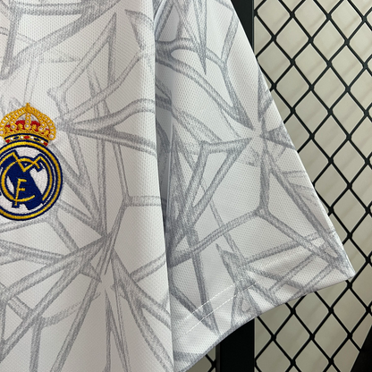 Camisola Real Madrid III - 24/25