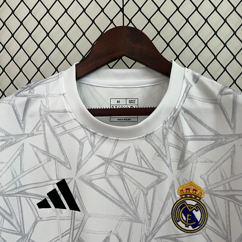 Camisola Real Madrid III - 24/25