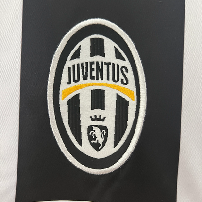 Camisola Retro Juventus - 04/05