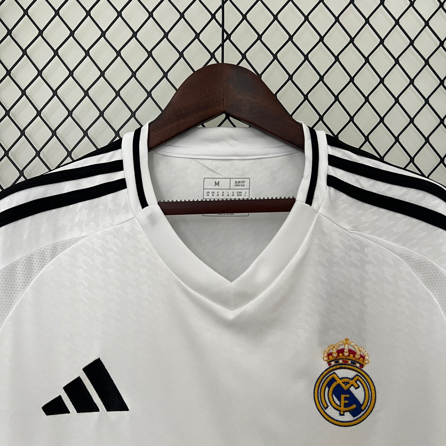 Camisola Real Madrid - 24/25